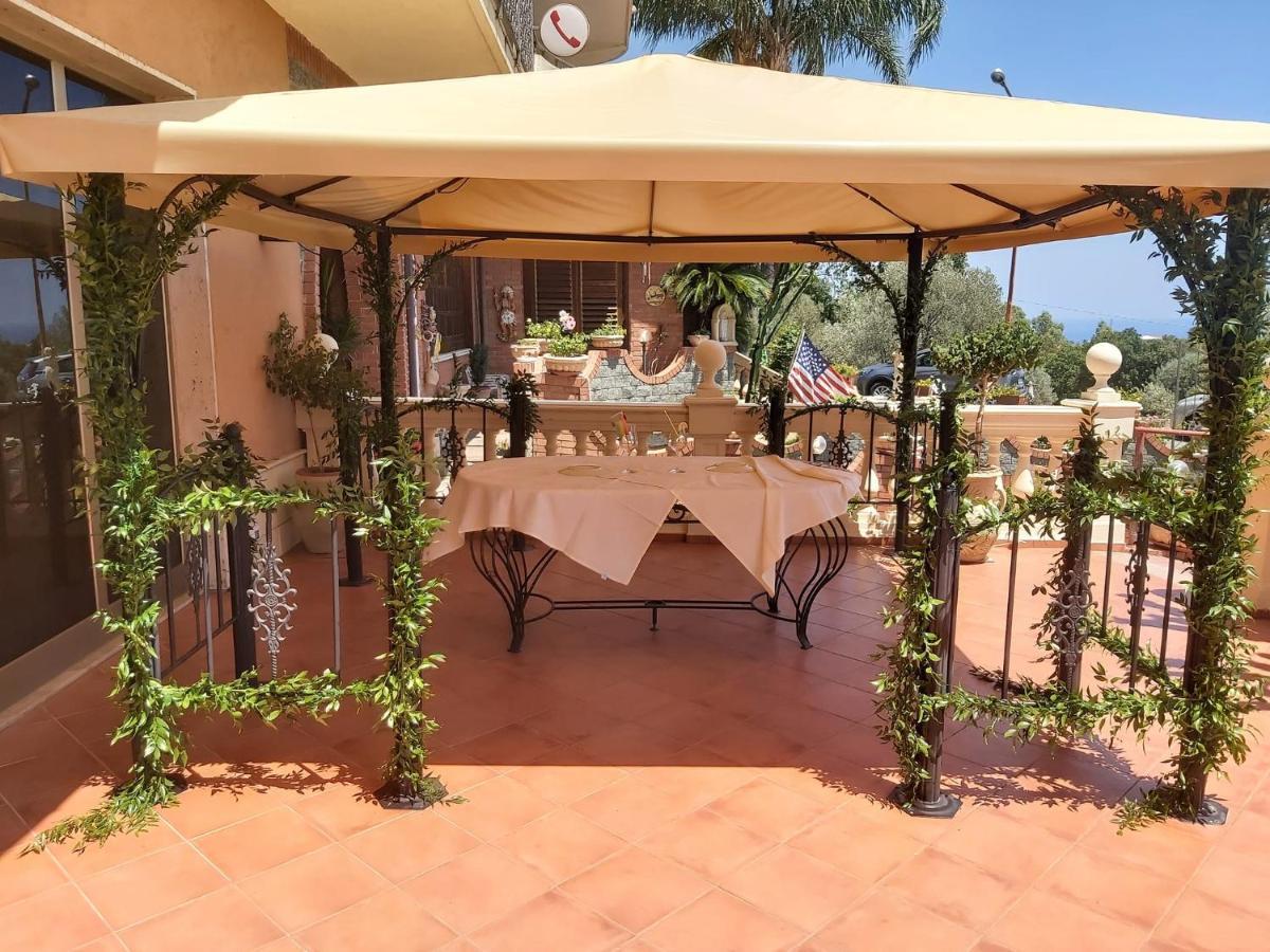 Hotel Casa Del Gourmet Siderno Buitenkant foto