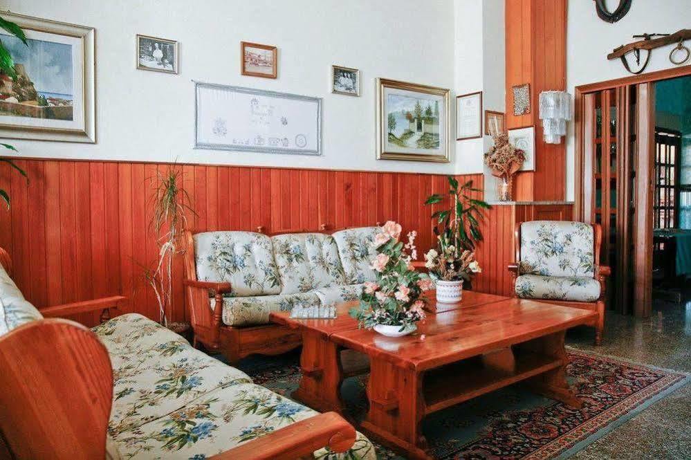 Hotel Casa Del Gourmet Siderno Buitenkant foto